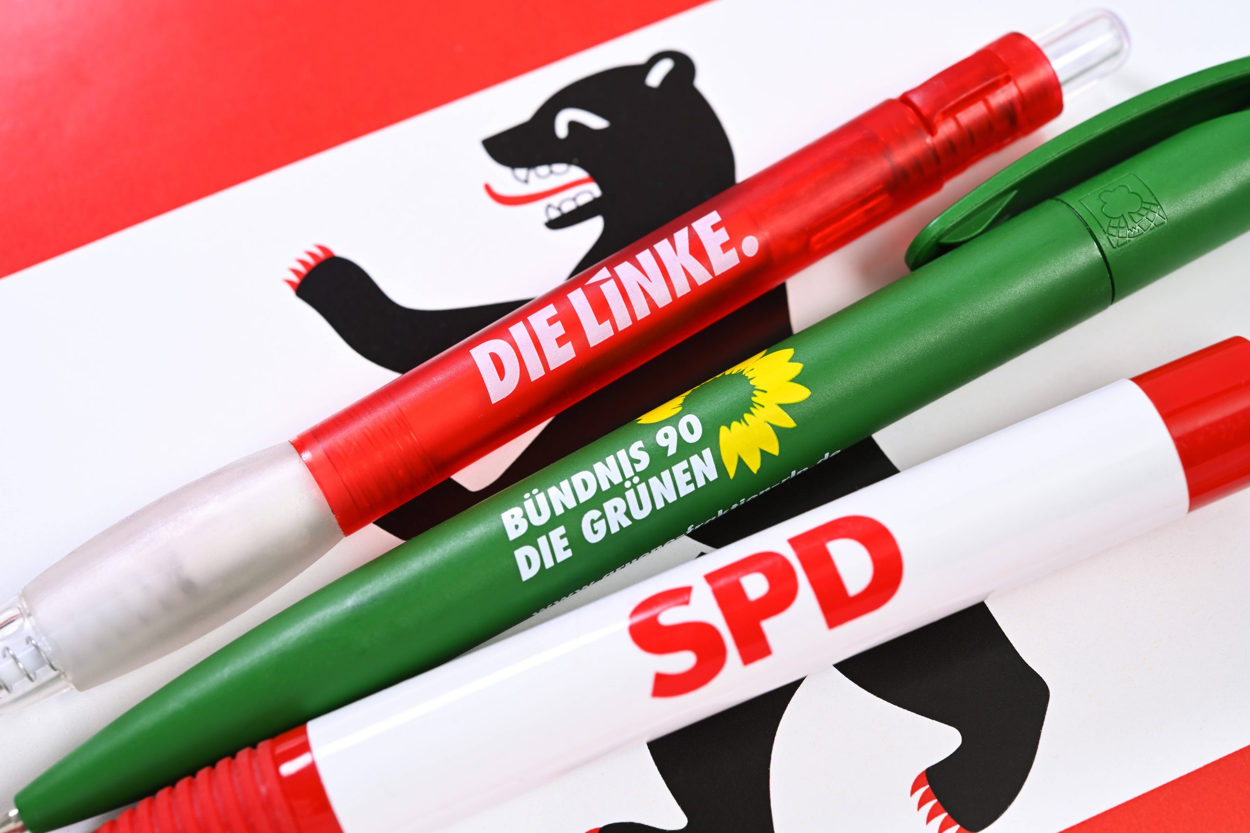 Red-Green-Red Coalition Reach an Agreement on Social Housing
